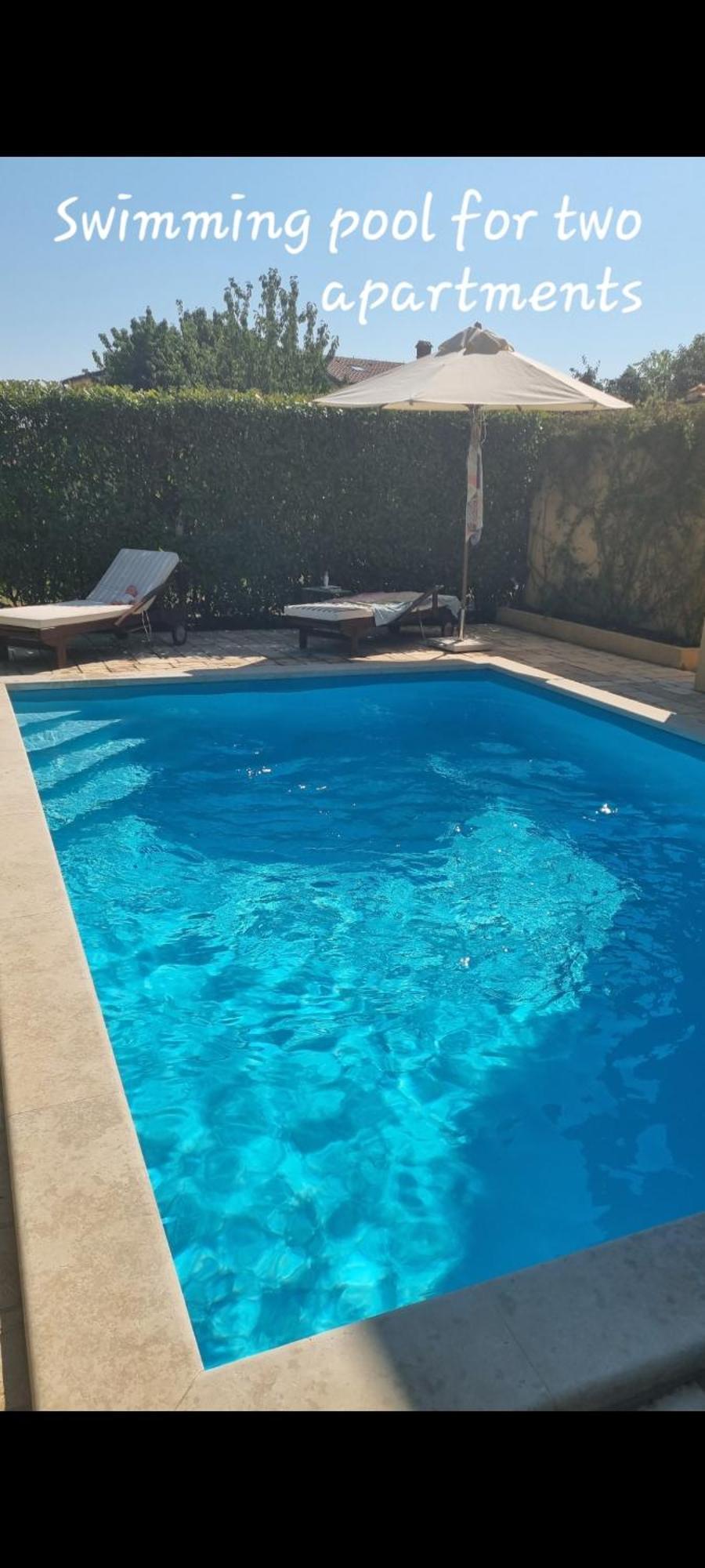 Апартаменты Casa Emma With Pool Пореч Экстерьер фото